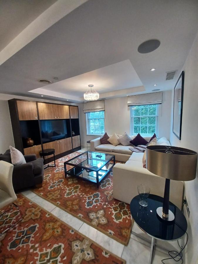 Buckingham Palace Residences By Aeria Apartments Лондон Экстерьер фото