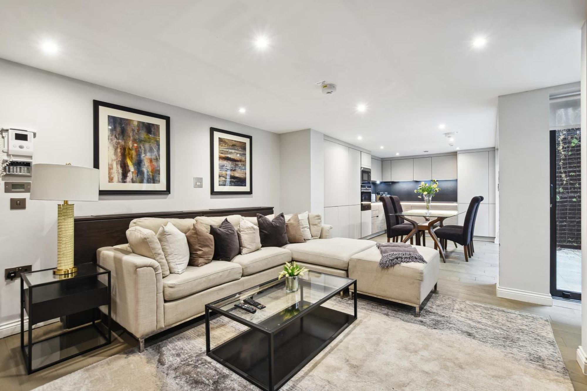 Buckingham Palace Residences By Aeria Apartments Лондон Экстерьер фото